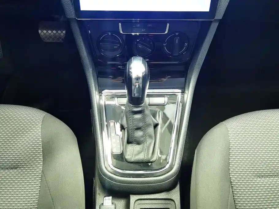 Volkswagen Bora — миниатюра 16