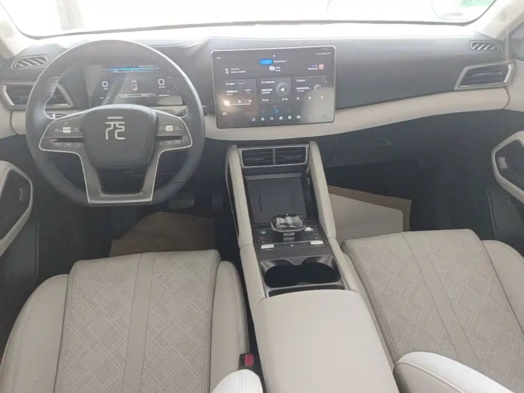 BYD Yuan UP — миниатюра 10