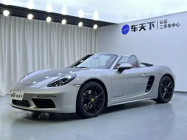 PORSCHE 718 2021