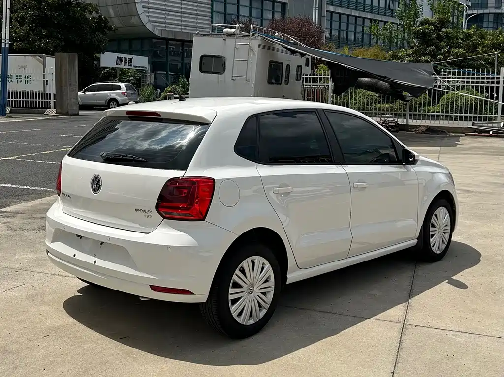 Volkswagen Polo — миниатюра 4