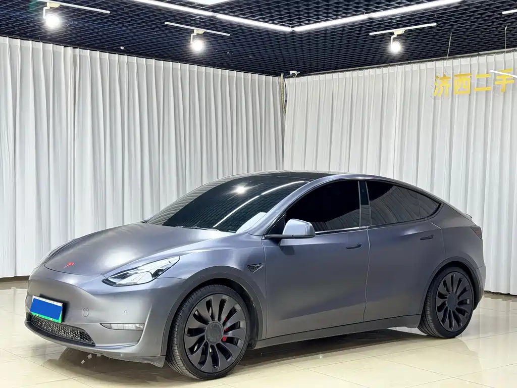 Tesla Model Y 2023