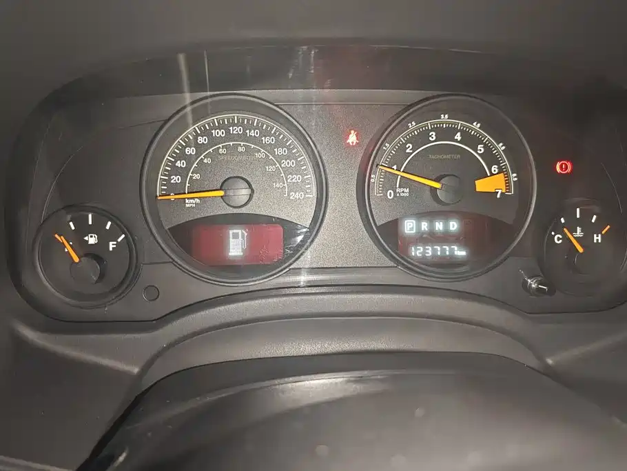 Jeep Patriot — миниатюра 14