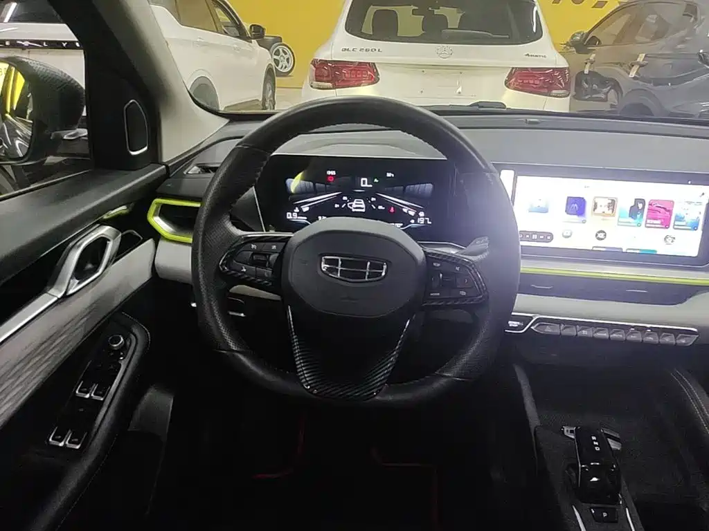 Geely Binyue — миниатюра 11