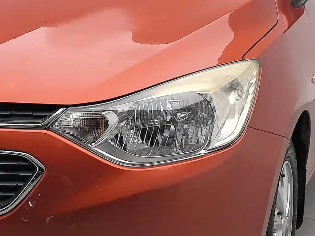 Chevrolet Sail — миниатюра 7