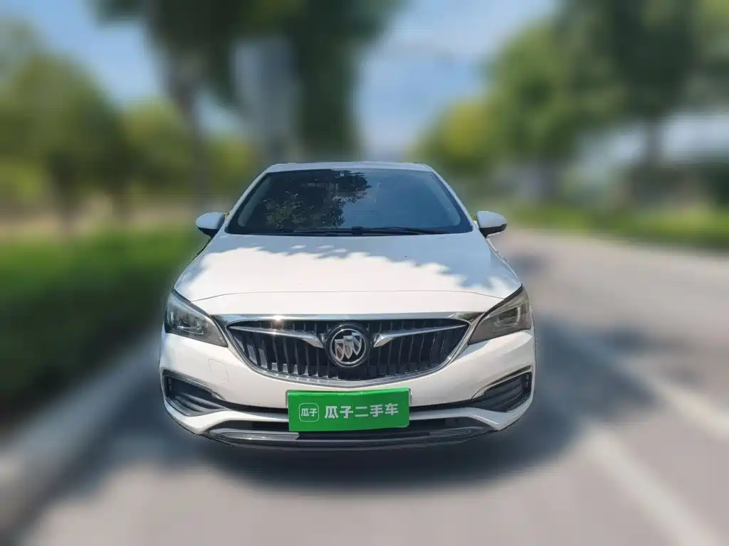 Buick Verano — миниатюра 23