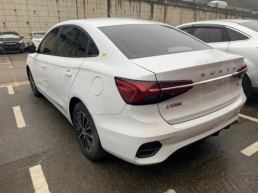 ROEWE I5