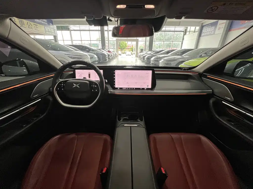 XPeng P7 — миниатюра 10