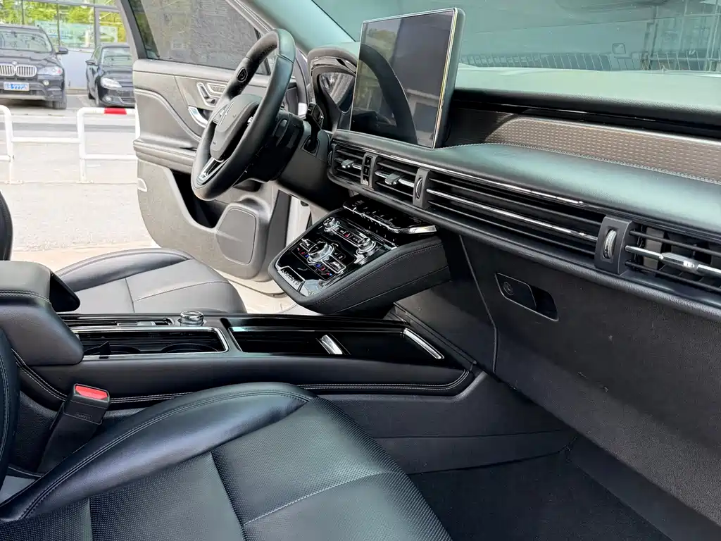 Lincoln Corsair 2022 2.0T Premium