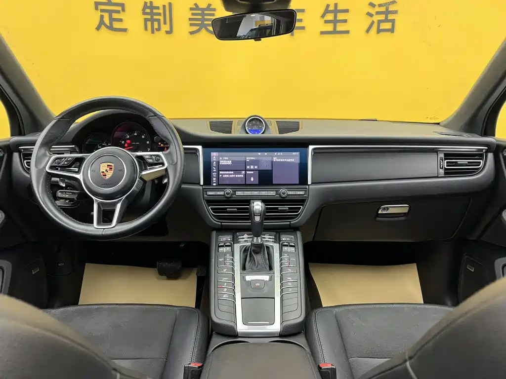 Porsche Macan — миниатюра 39