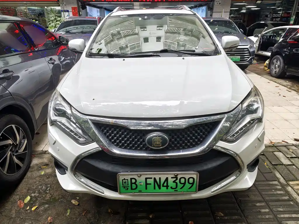 BYD Tang New Energy — миниатюра 4