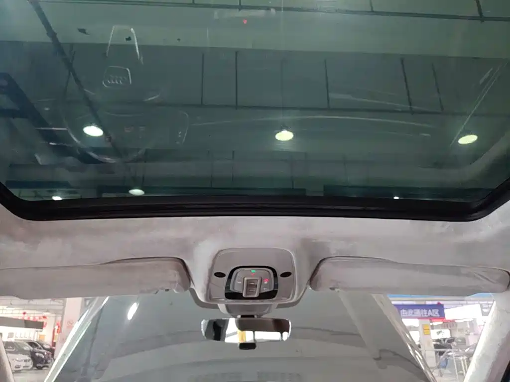 Audi Q7 — миниатюра 18