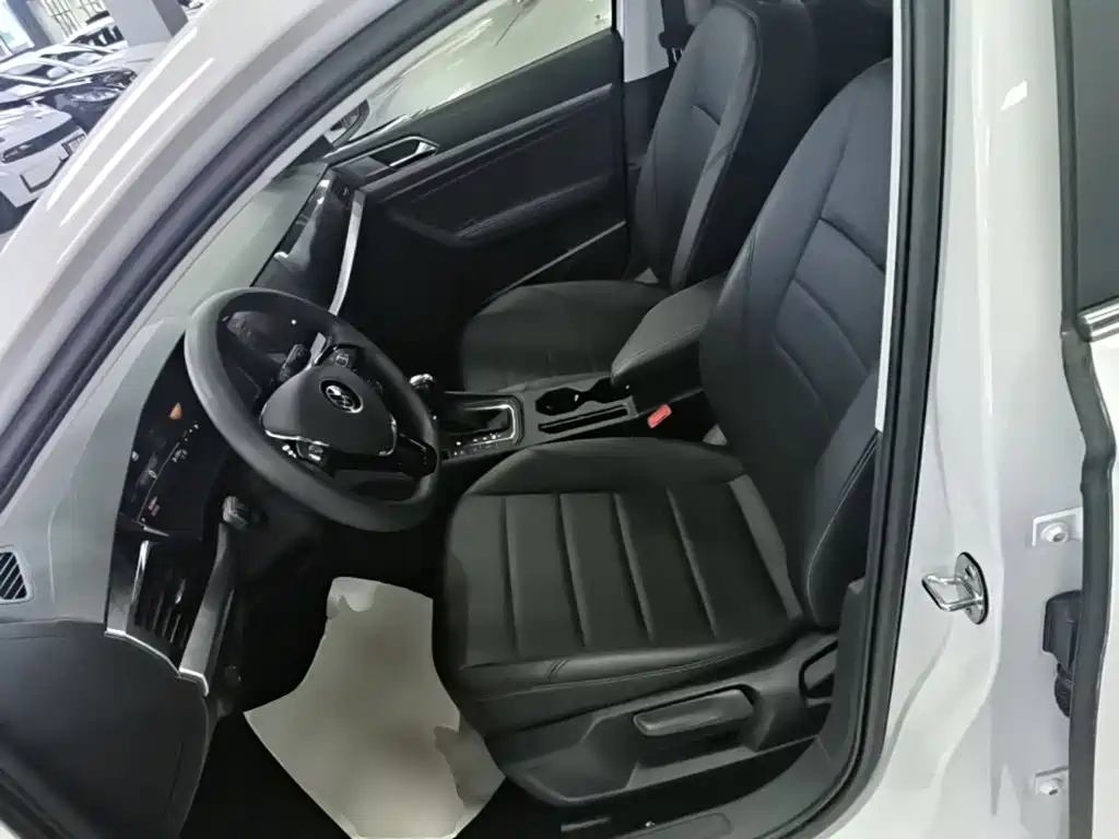Volkswagen Lavida — миниатюра 15
