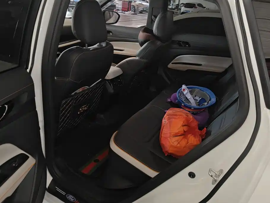 Ford Territory — миниатюра 11
