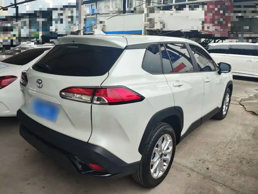 Toyota Frontlander — миниатюра 7