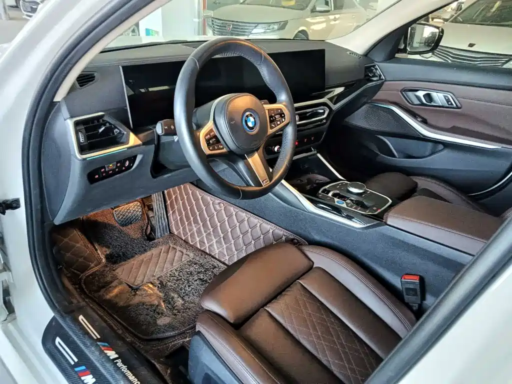 BMW i3 — миниатюра 7