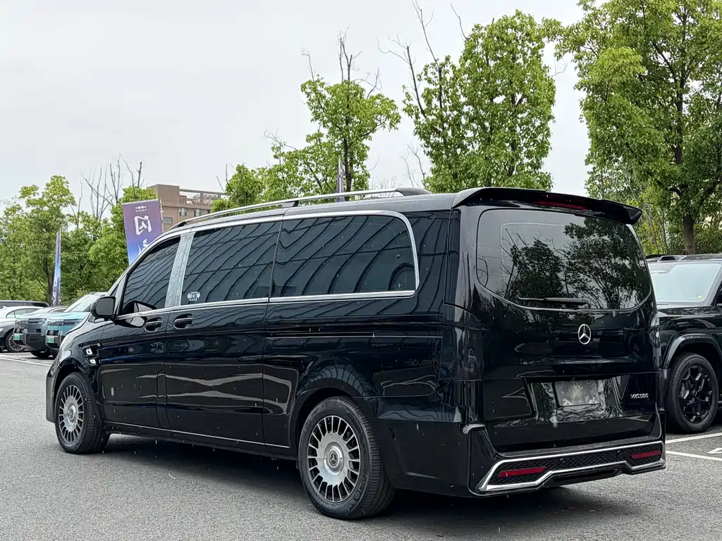 Mercedes-Benz Vito — миниатюра 20