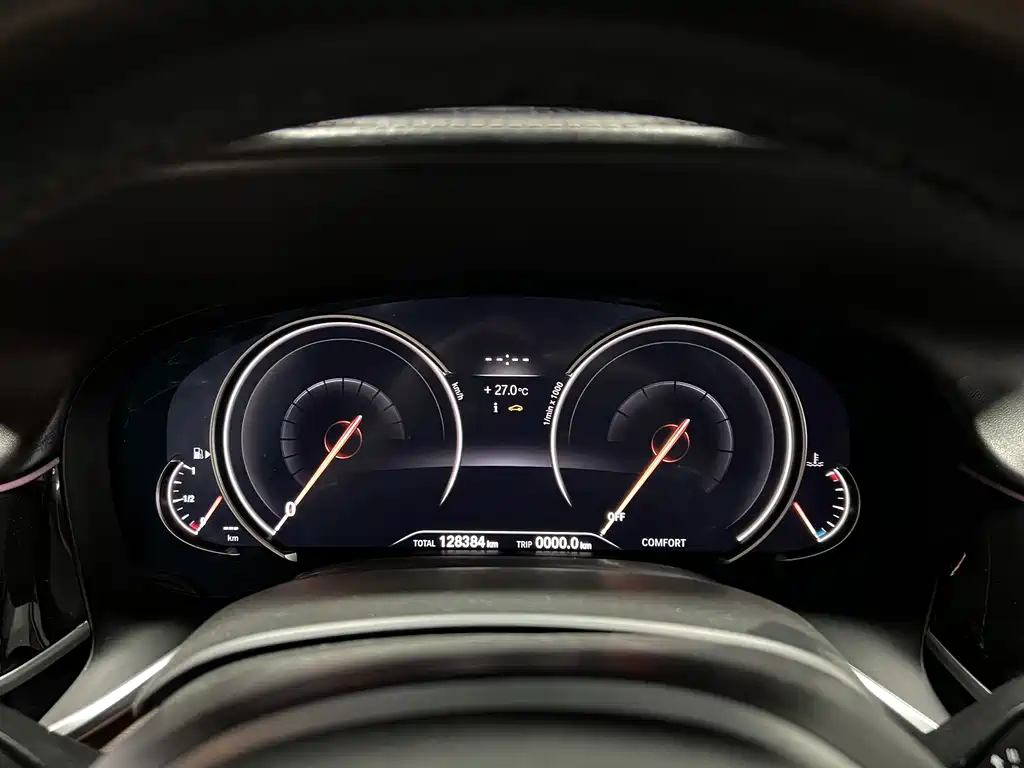BMW 7 Series — миниатюра 16