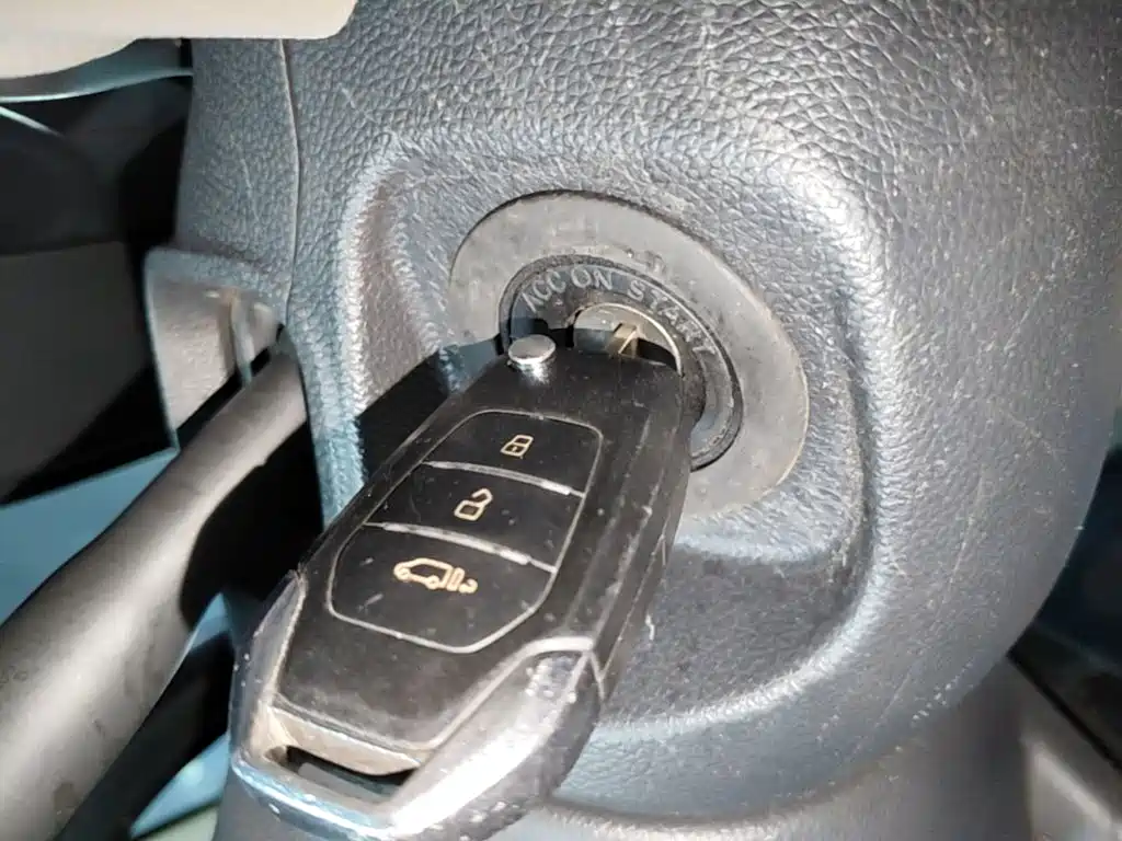 Maxus V90 — миниатюра 9