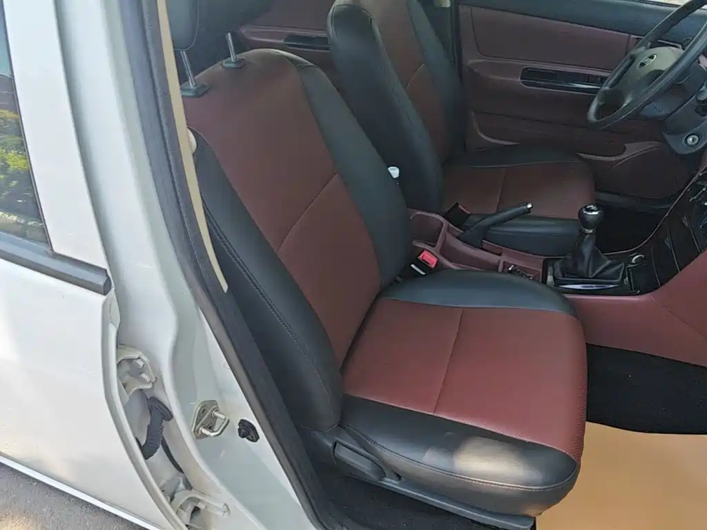 BYD F3 — миниатюра 25