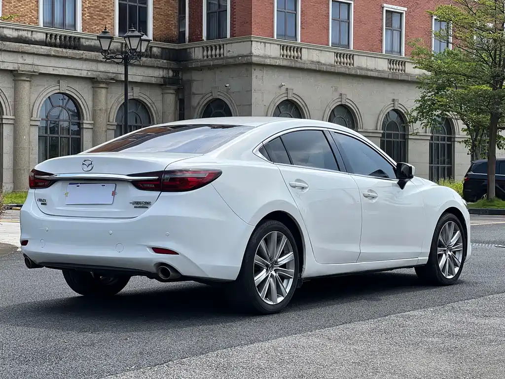 Mazda Atenza — миниатюра 6