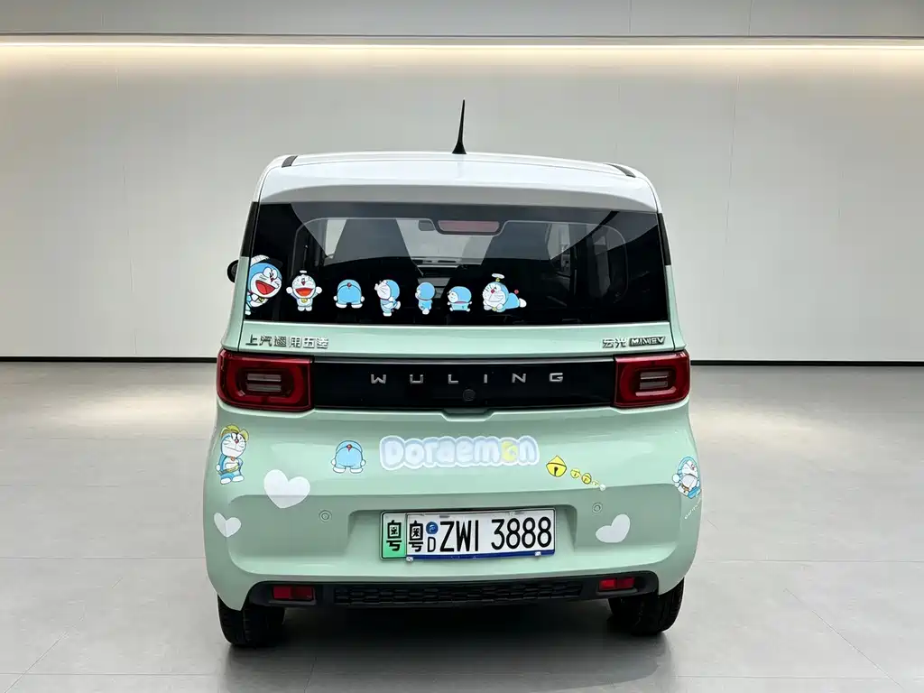 Wuling MINIEV — миниатюра 7