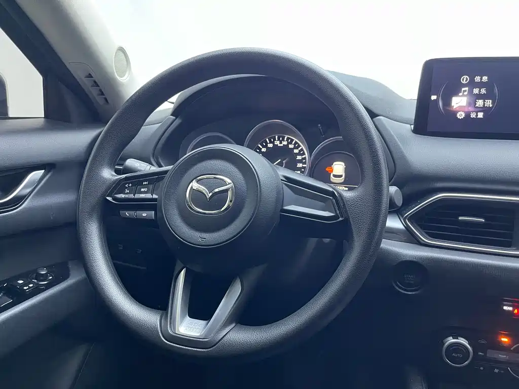 MAZDA CX 5