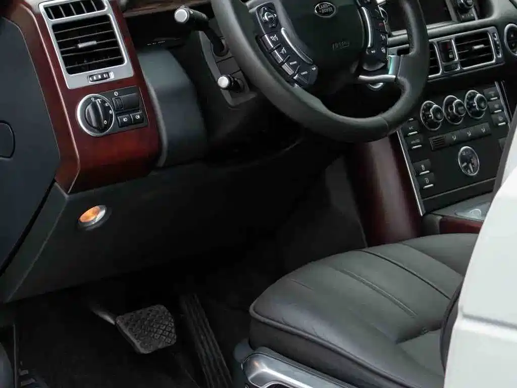 Land Rover Range Rover — миниатюра 11