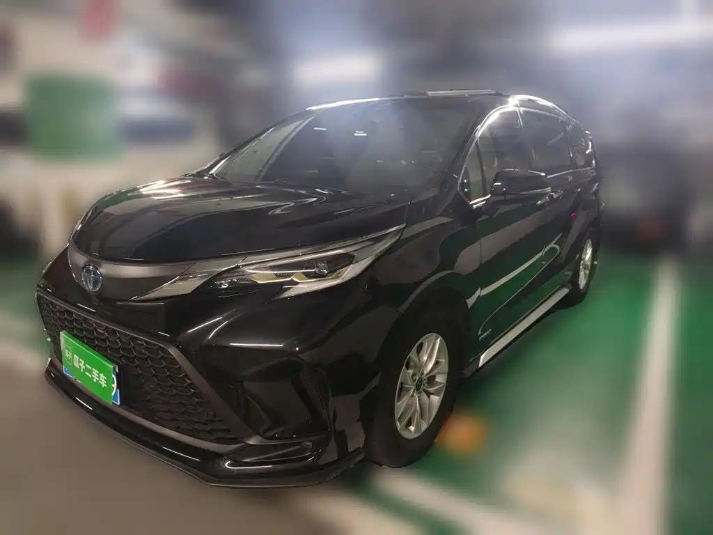Toyota Granvia — миниатюра 2