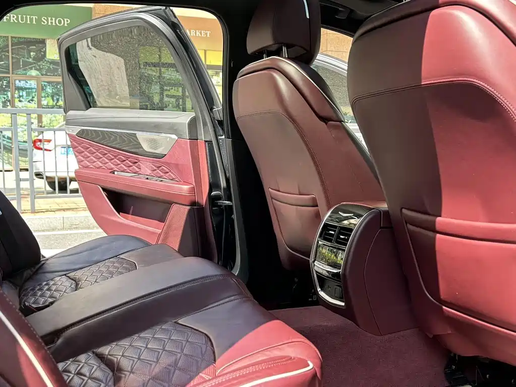 Cadillac CT6 — миниатюра 11