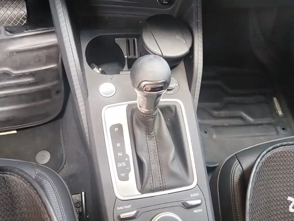 Audi Q2L — миниатюра 14