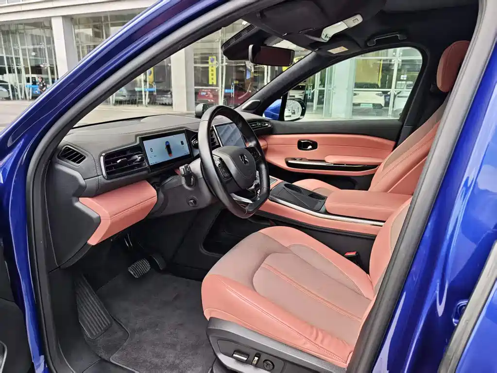 NIO EC6 — миниатюра 11