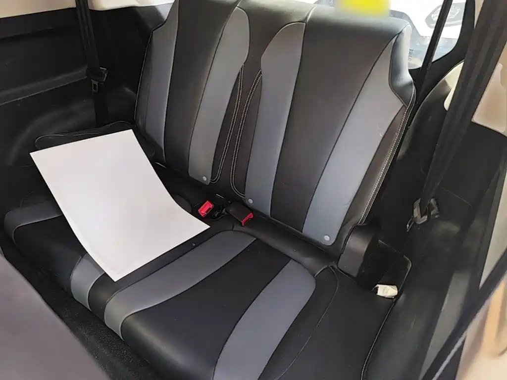 Roewe Clever — миниатюра 17
