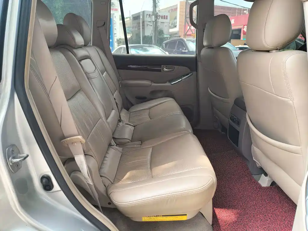 Toyota Prado (Import) — миниатюра 19