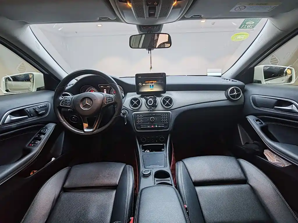 Mercedes-Benz GLA — миниатюра 7