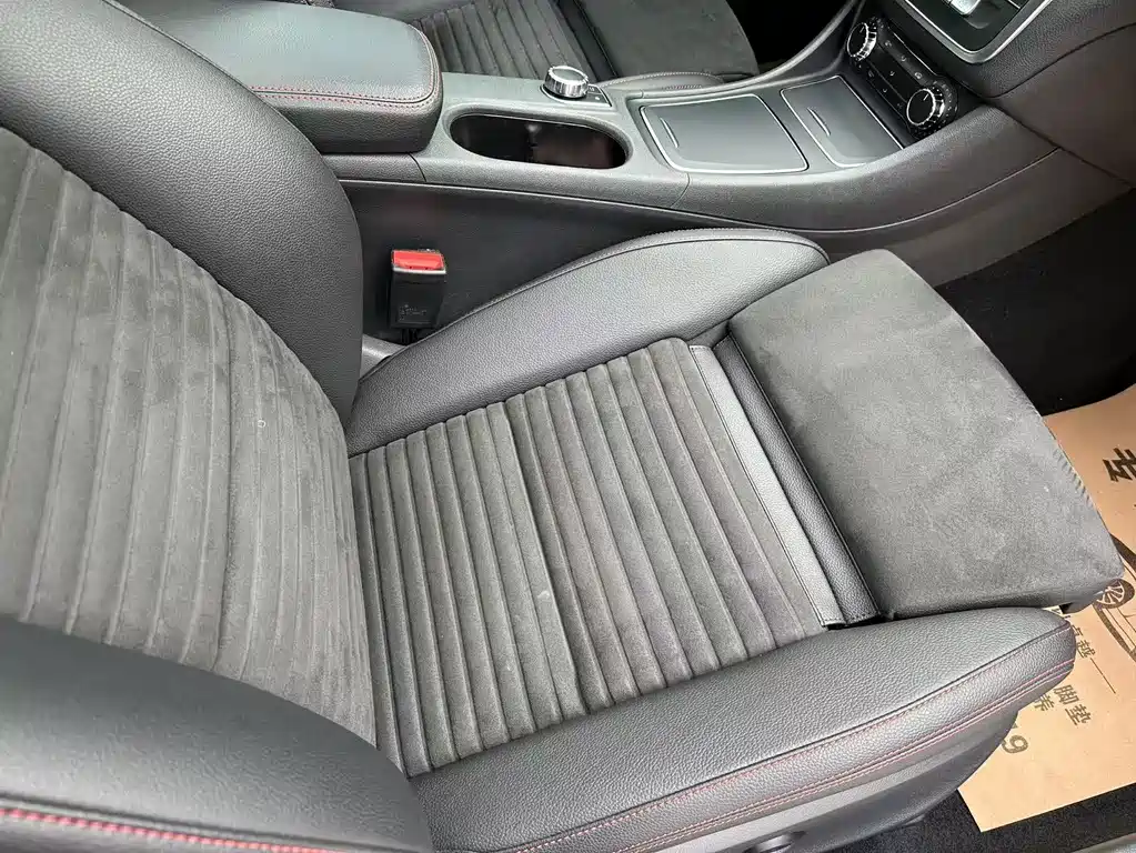 Mercedes-Benz CLA (Import) — миниатюра 28
