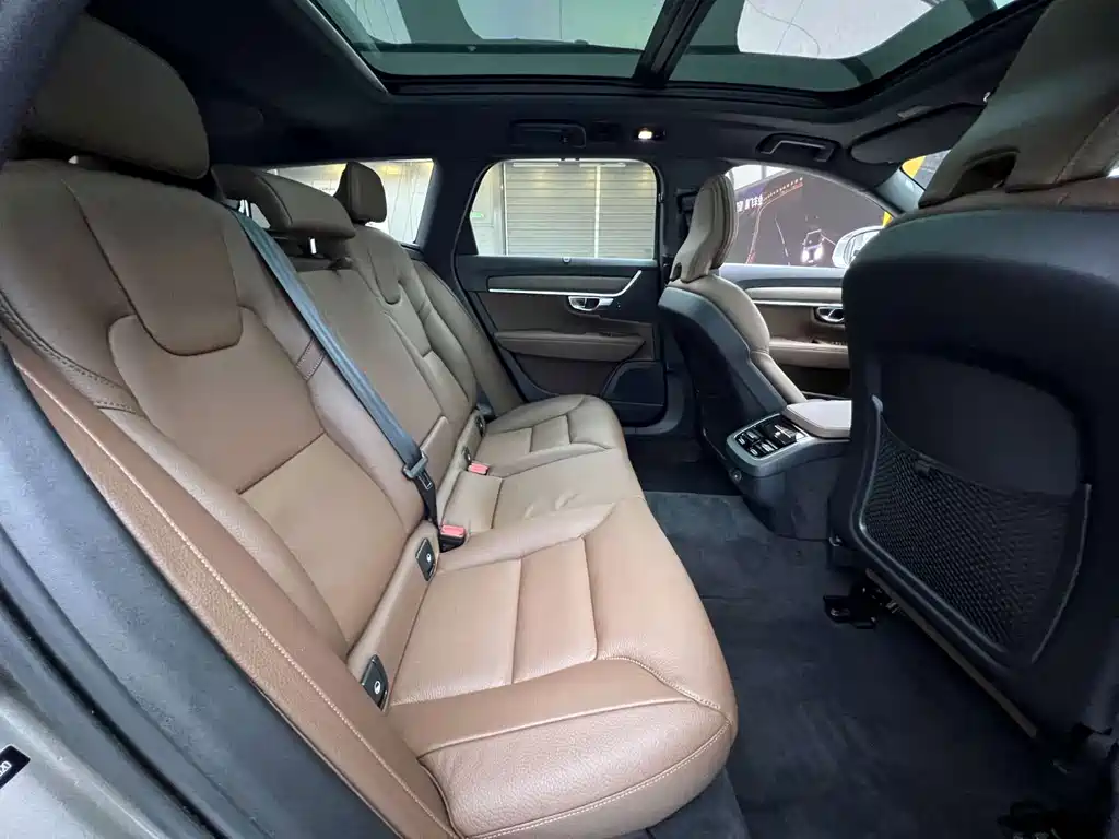 Volvo V90 — миниатюра 9