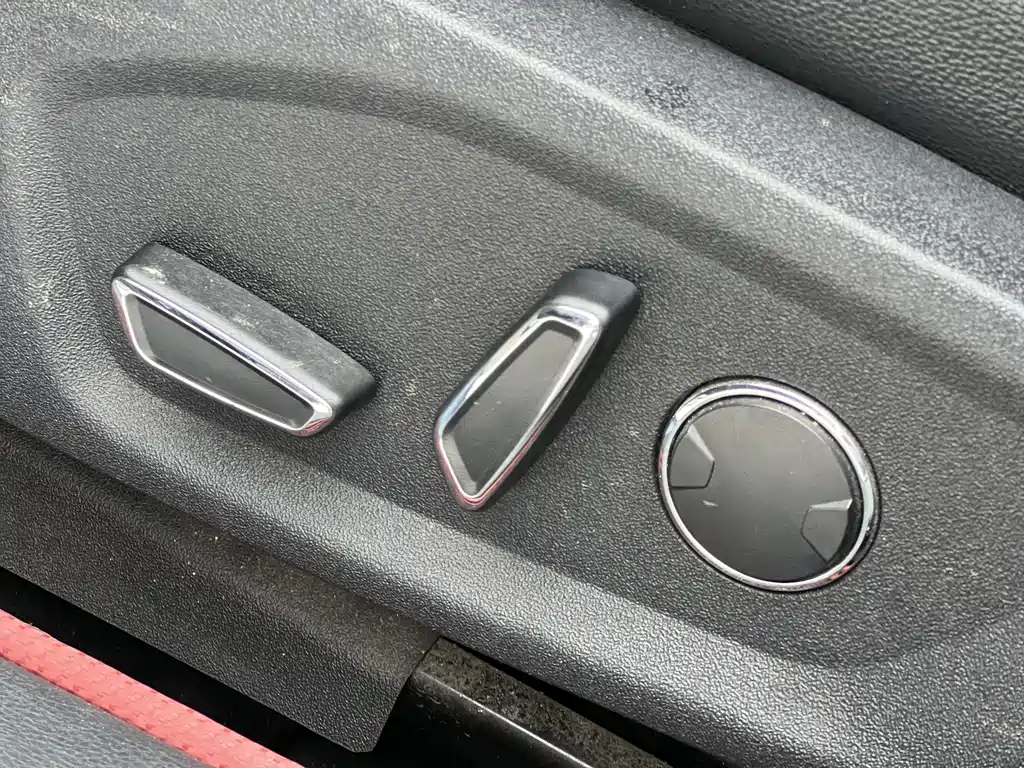 Ford Mondeo — миниатюра 5
