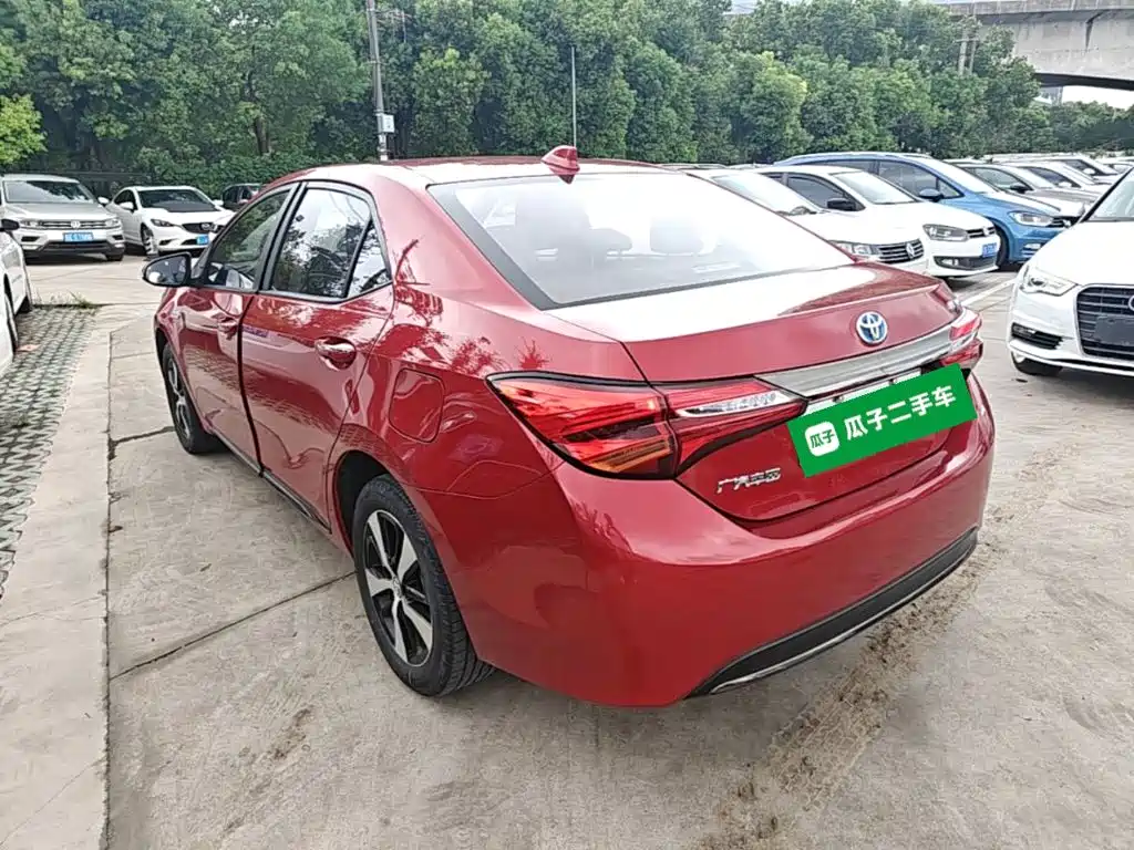 Toyota Levin Twin Engine E+ — миниатюра 5