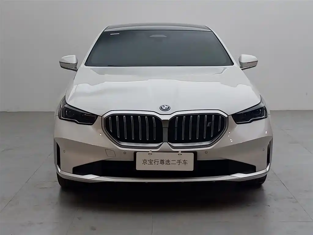 BMW i5 2024 eDrive 35L Luxury