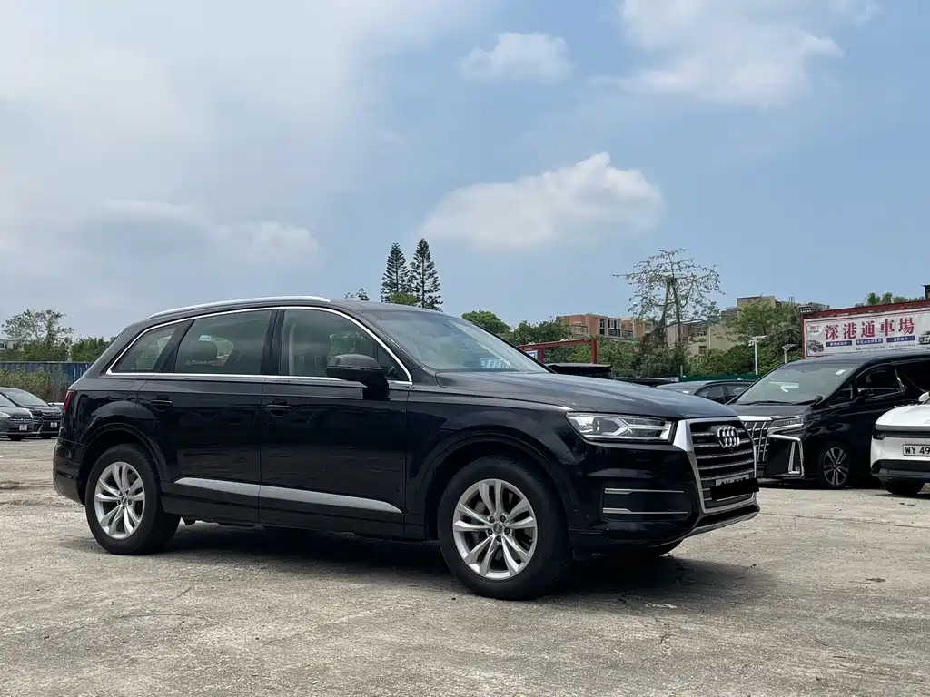 Audi Q7 2019 45 TFSI Comfort