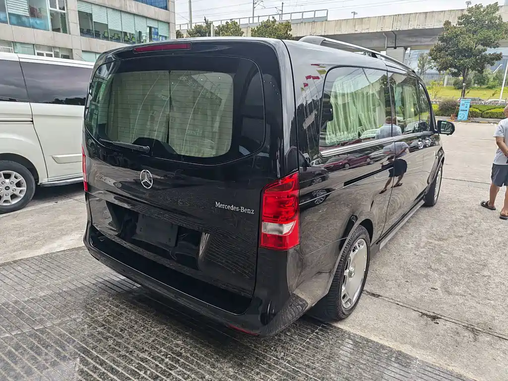 Mercedes-Benz Vito — миниатюра 23