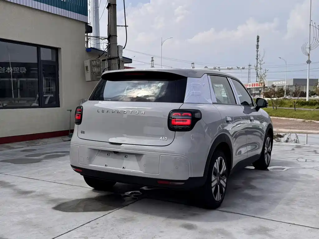 Leapmotor A10 - фото 9