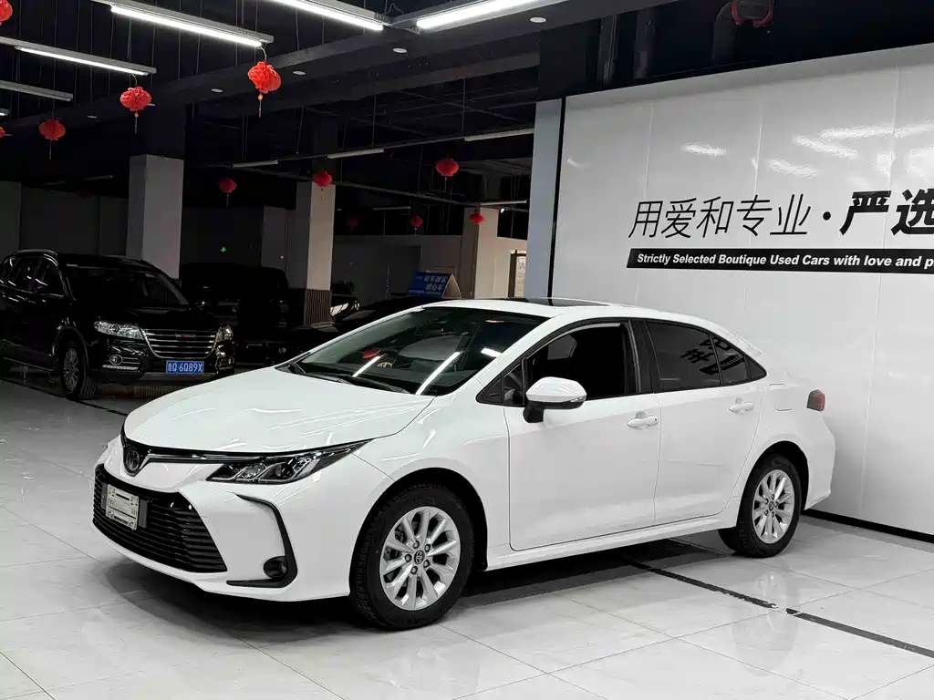 TOYOTA COROLLA