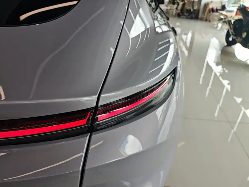 NIO ET5 — миниатюра 8