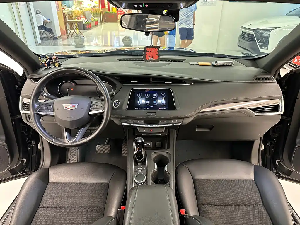 Cadillac XT4 — миниатюра 21