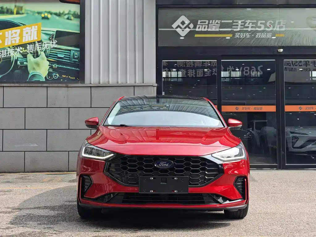 Ford Focus — миниатюра 6