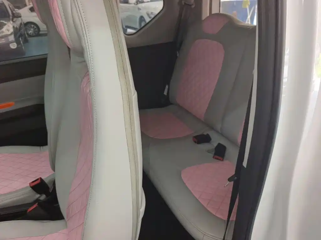 Wuling MINIEV — миниатюра 17
