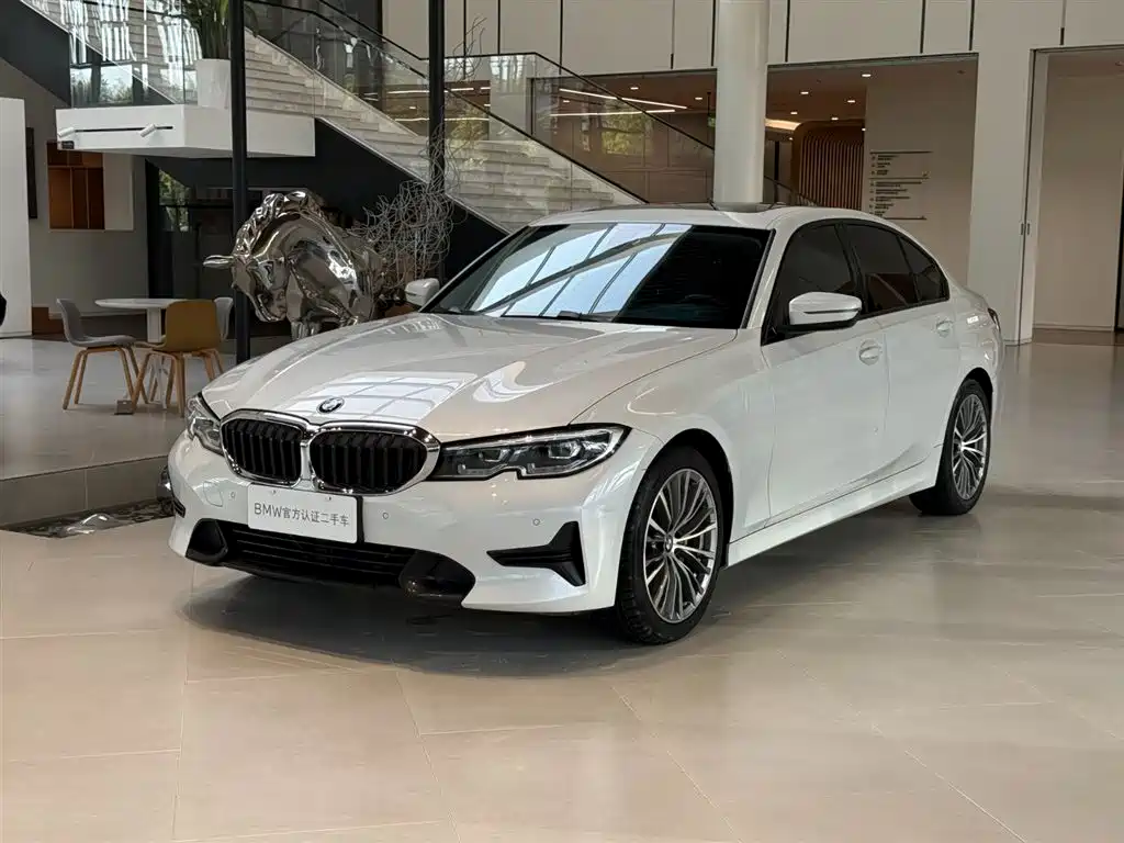 BMW 3 Series 2021