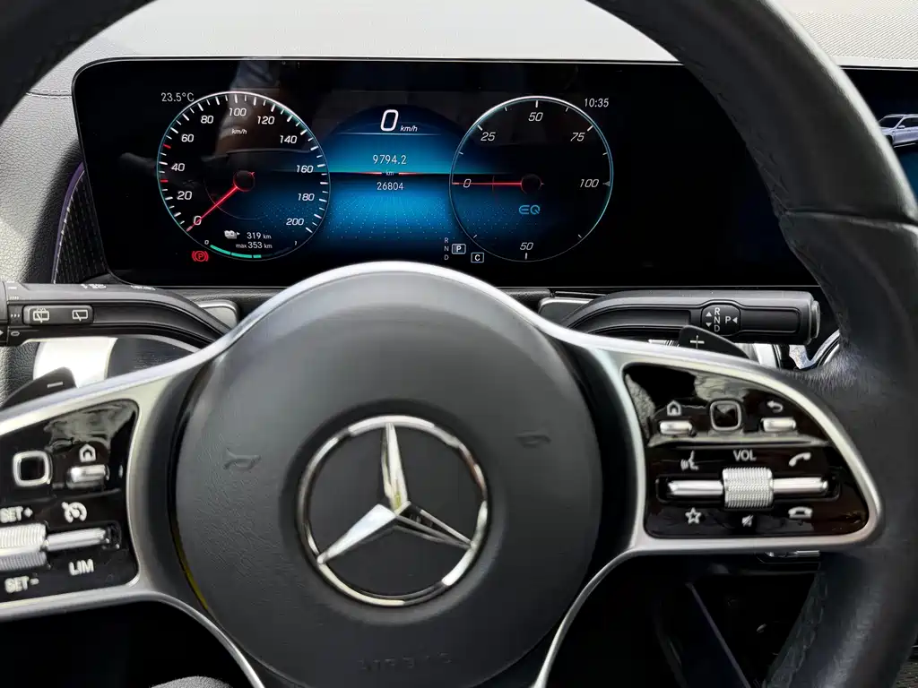 Mercedes-Benz EQB — миниатюра 14