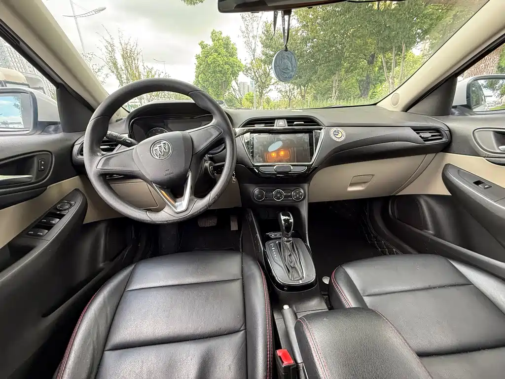 Buick Excelle — миниатюра 6